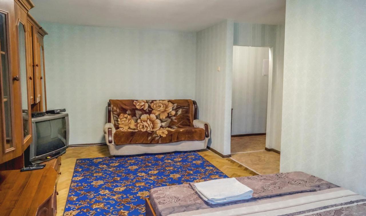 Apartments On Druzhby Narodiv 6 A Kiev Dış mekan fotoğraf